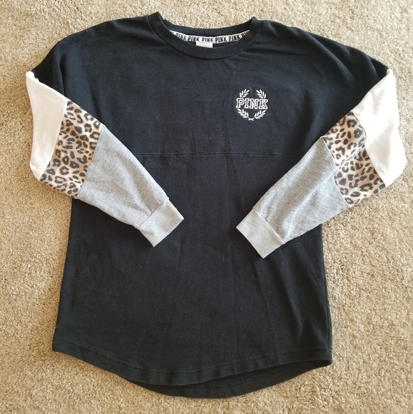 VS PINK Cheetah Long Sleeve - Picture 2 of 3
